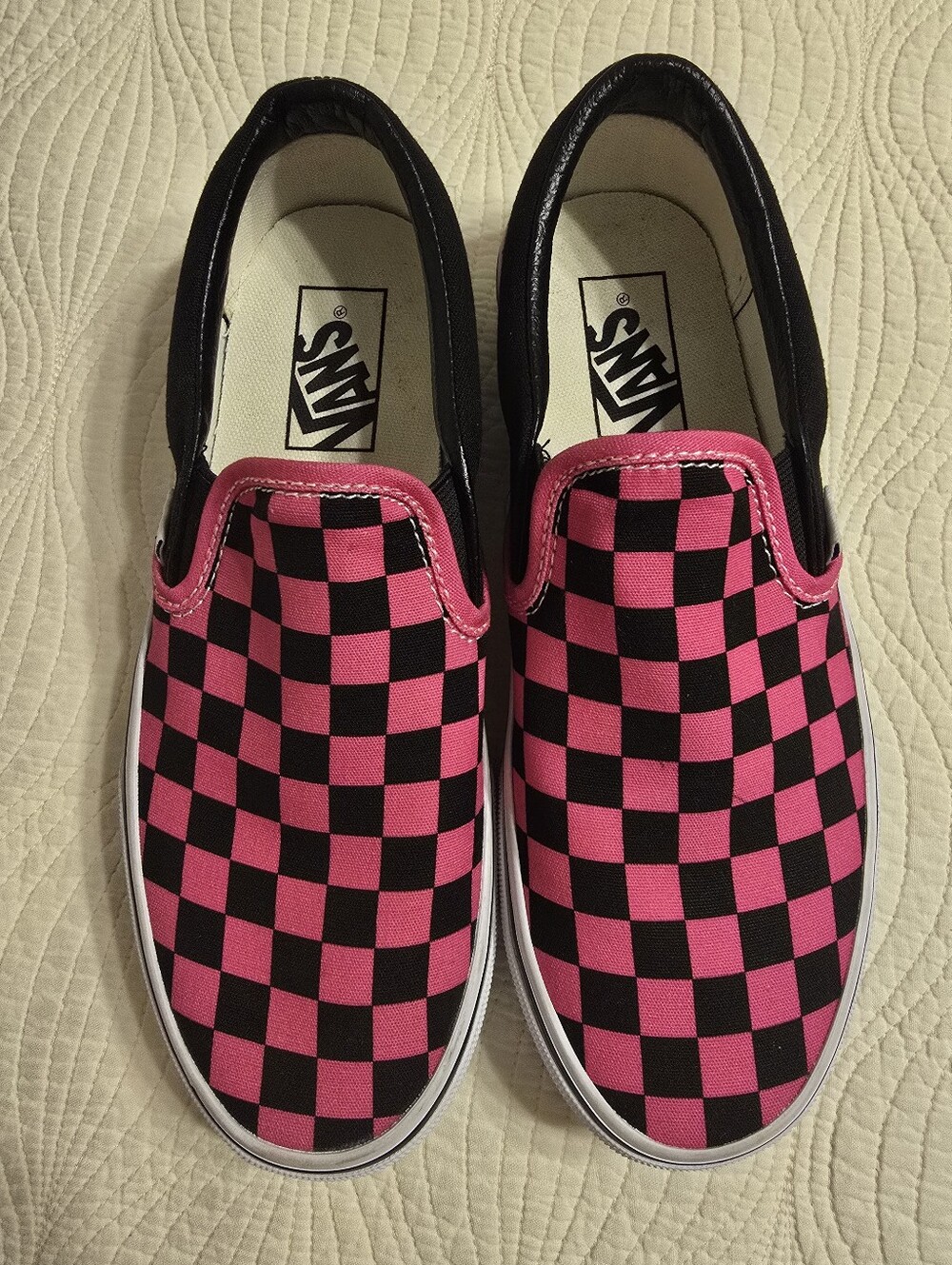 NWOT Vans Ladies Classic Slip-On Checkerboard Sneakers